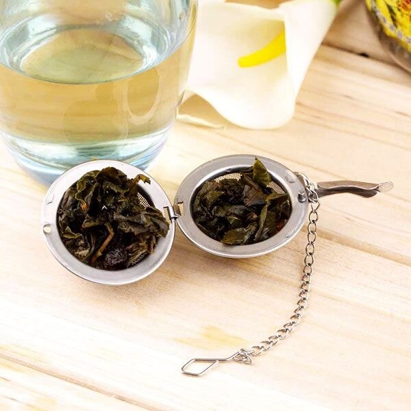 Uzavíratelné nerezové čajové sítko 5 cm