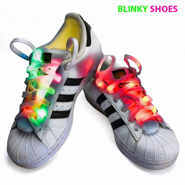 LED svíticí tkaničky do bot