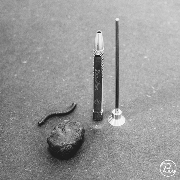 ZENPEN dávkovač pryskyřice